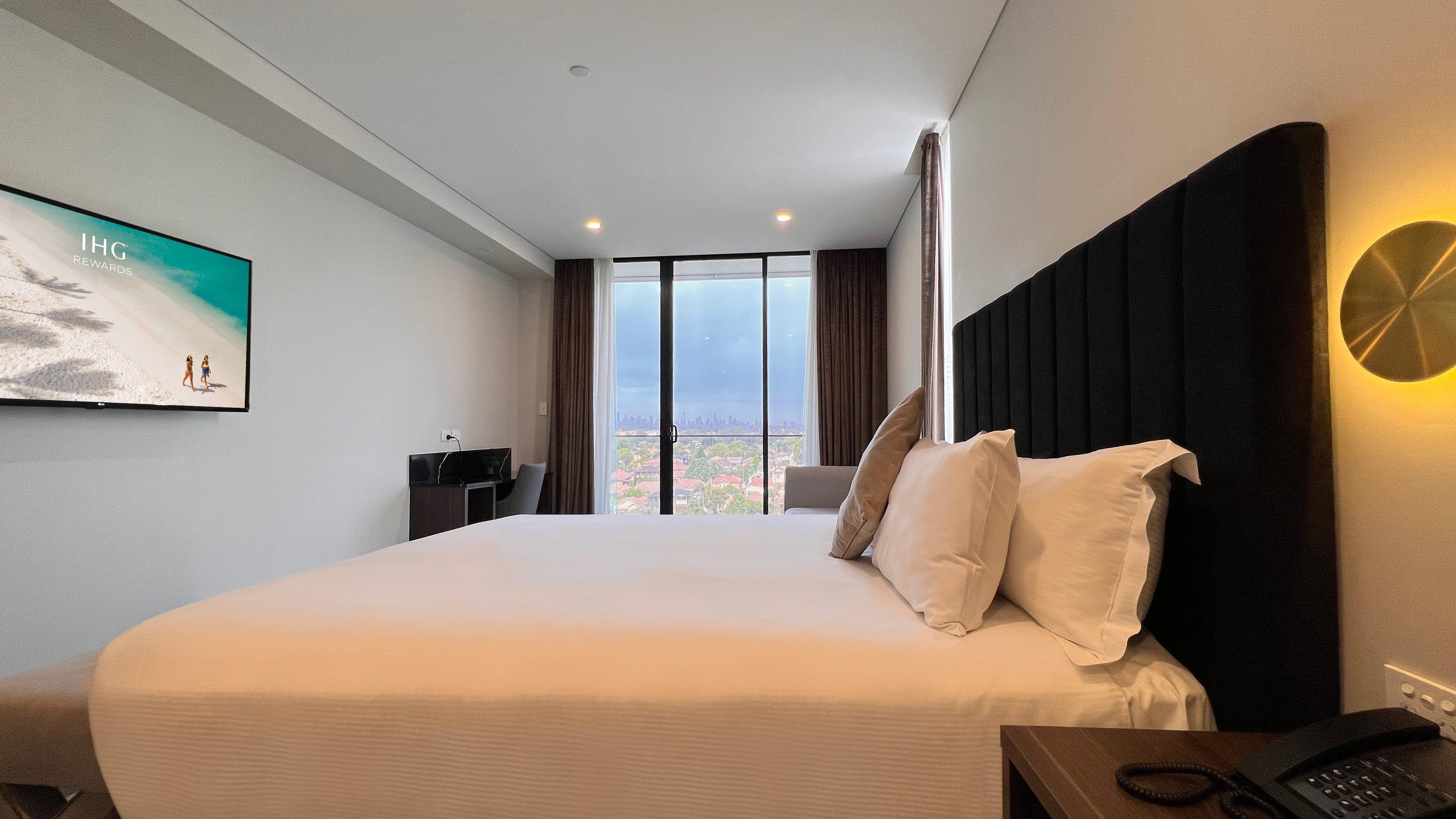 Crowne Plaza Sydney Burwood By Ihg Hotel Exterior foto