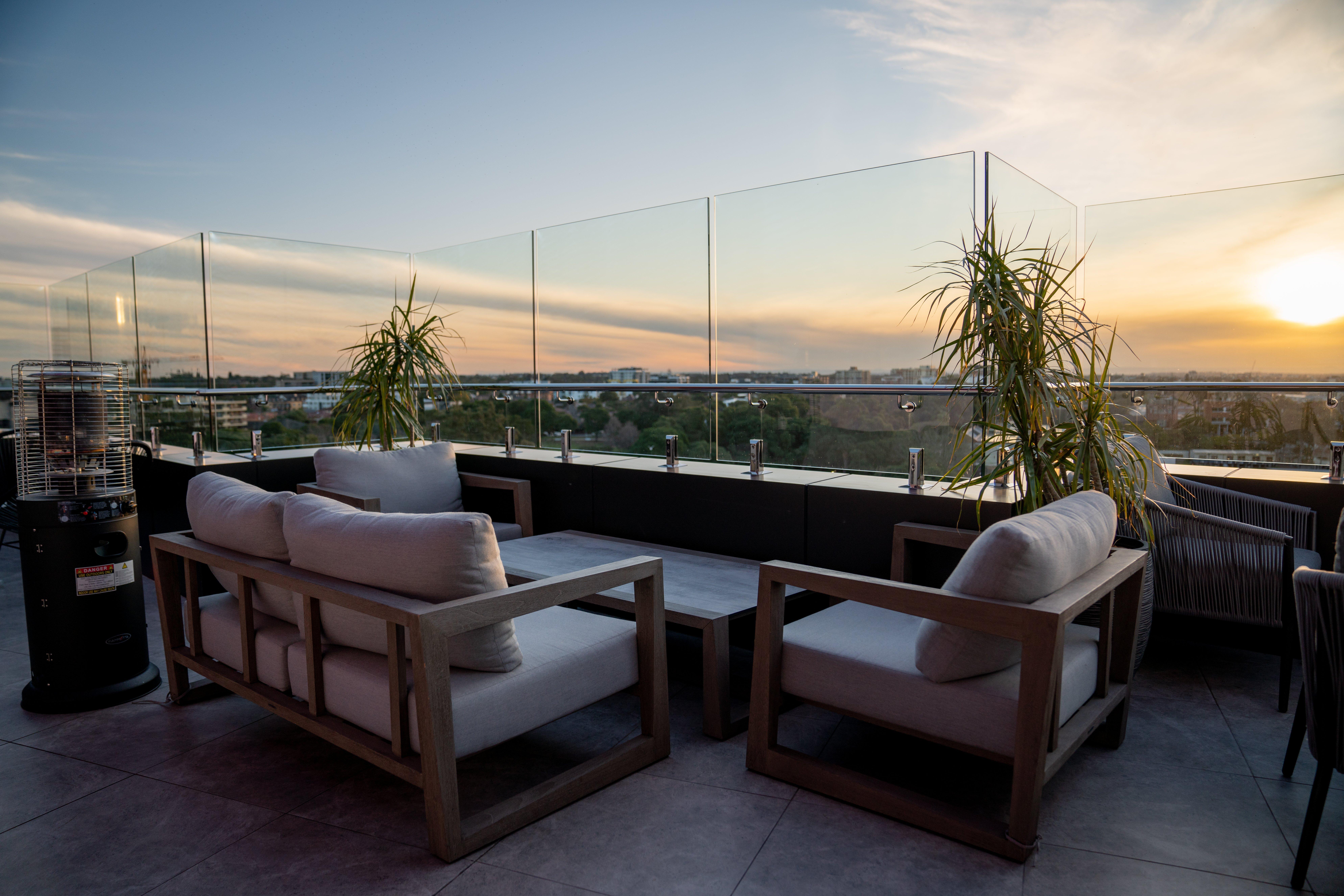 Crowne Plaza Sydney Burwood By Ihg Hotel Exterior foto